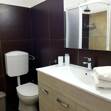 Casa Nobiliare Scuderi Apartamento *